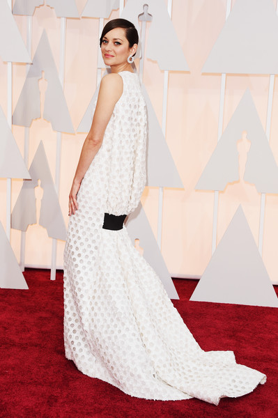 Marion Cotillard at the 2015 Oscars